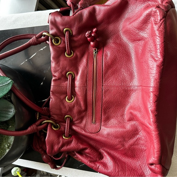 RARE Isabella Fiore Red Quilted Leather Song Bird Embroidered Bag. Like new - Picture 15 of 16